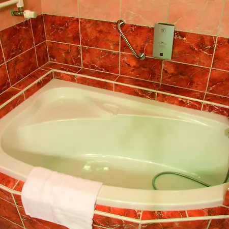 Restaurant Le Velleda ホテル 3*