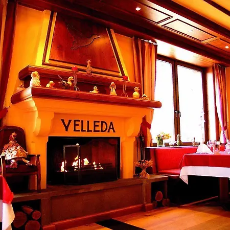 Restaurant Le Velleda ホテル 3*