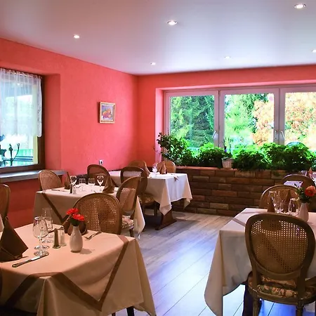 ホテル Restaurant Le Velleda Grandfontaine